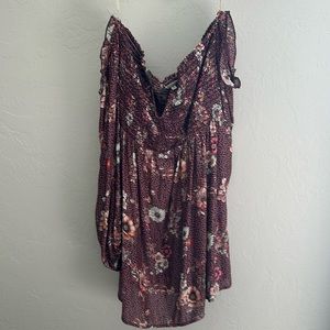 Size small off the shoulder long sleeve floral top